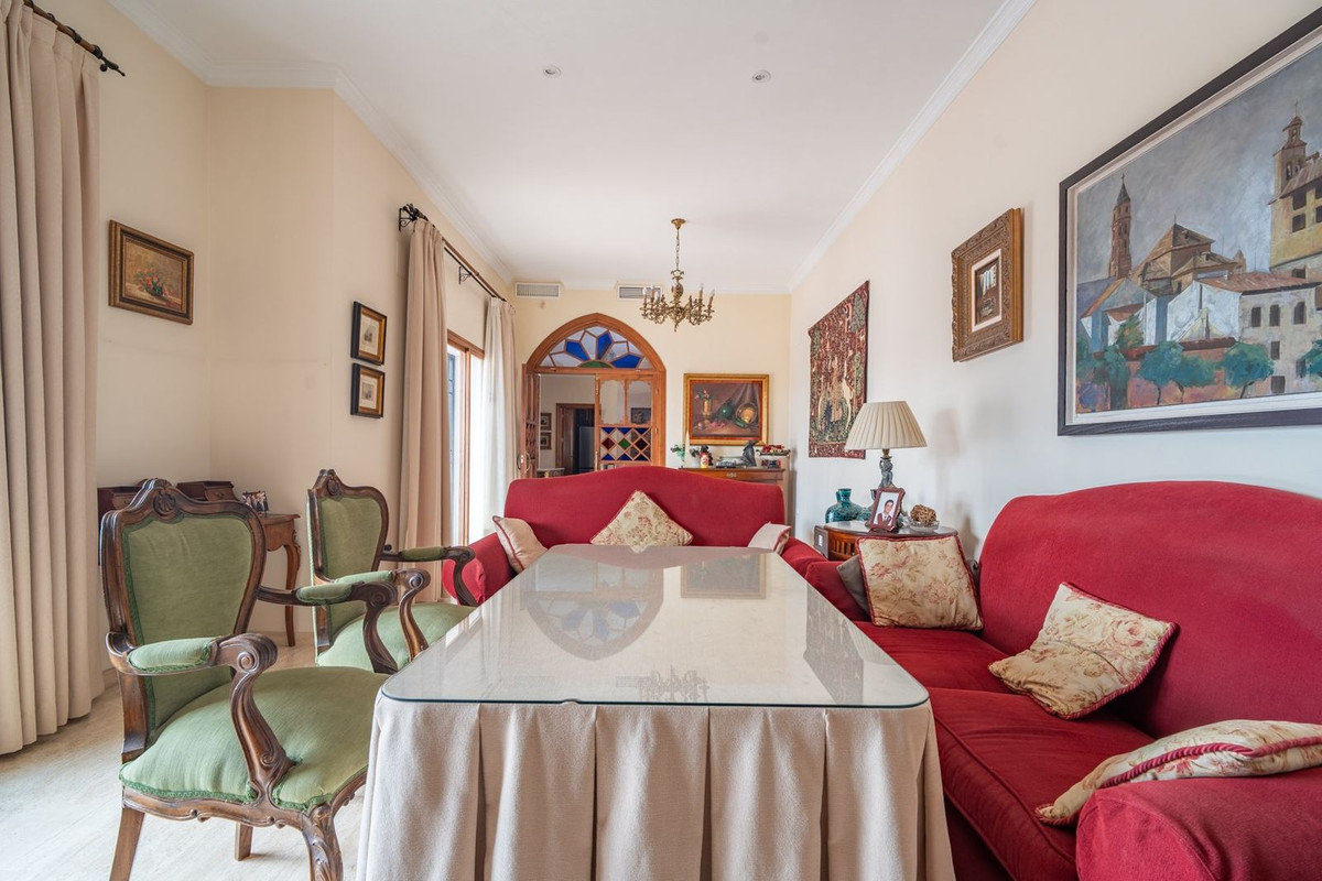 Villa for sale in Málaga