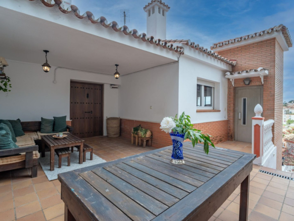 Villa for sale in Málaga