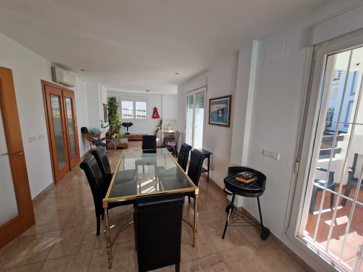 Villa for sale in Manilva