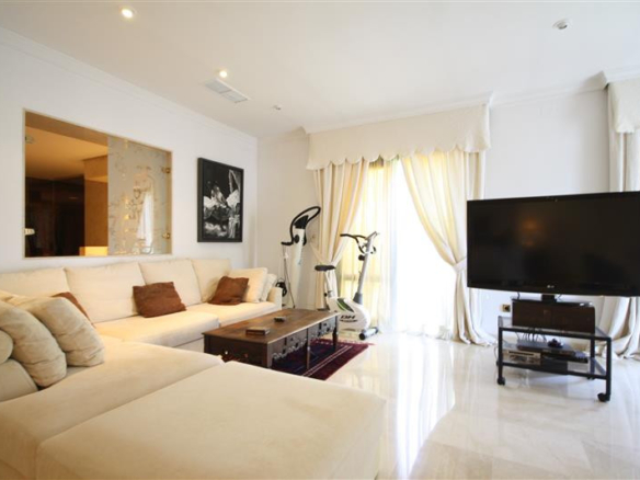 Villa for sale in Marbella