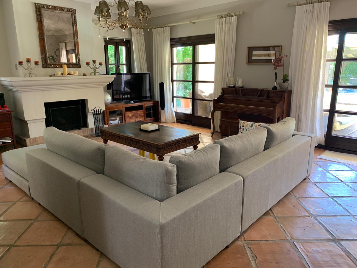 Villa for sale in Marbella