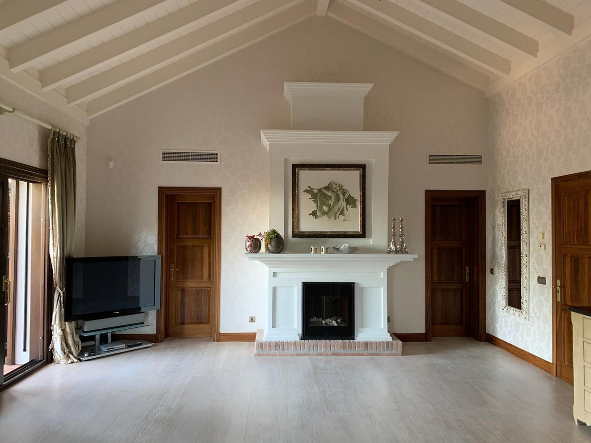 Villa for sale in Marbella