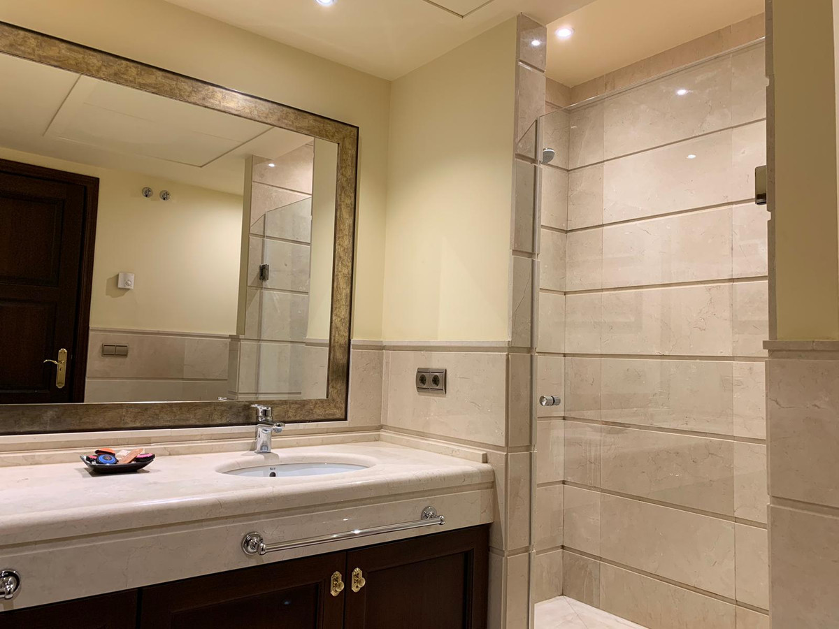 Villa for sale in Marbella