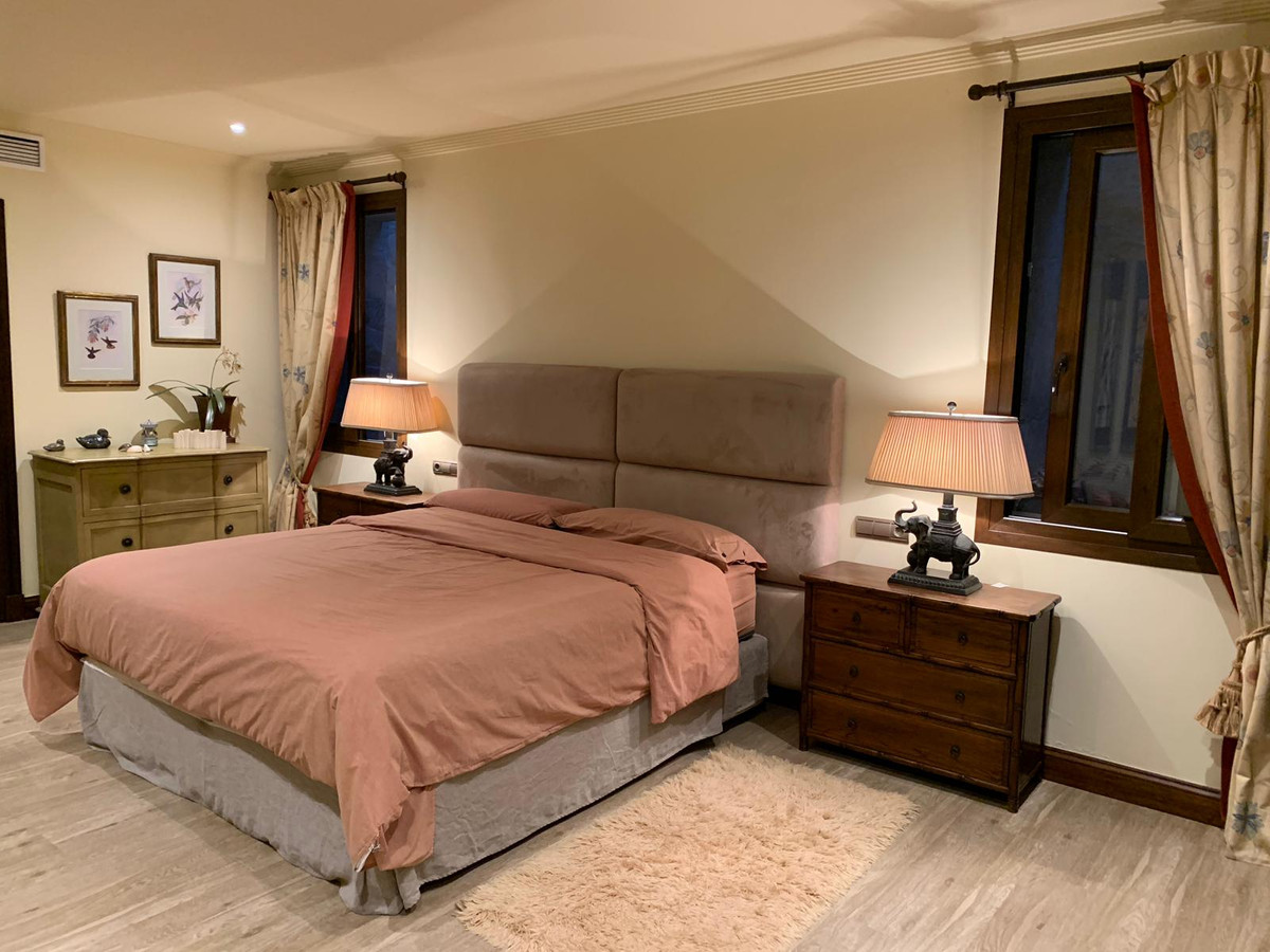 Villa for sale in Marbella