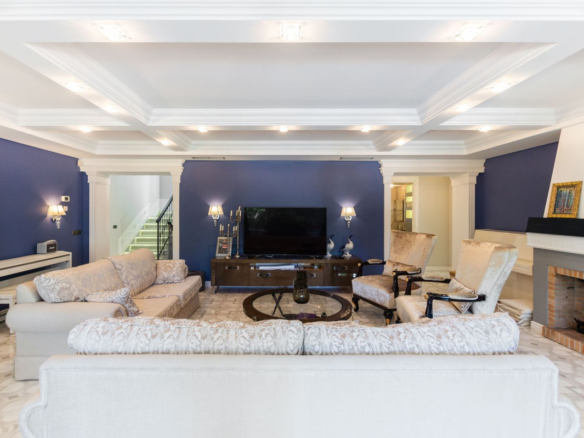 Villa for sale in Marbella