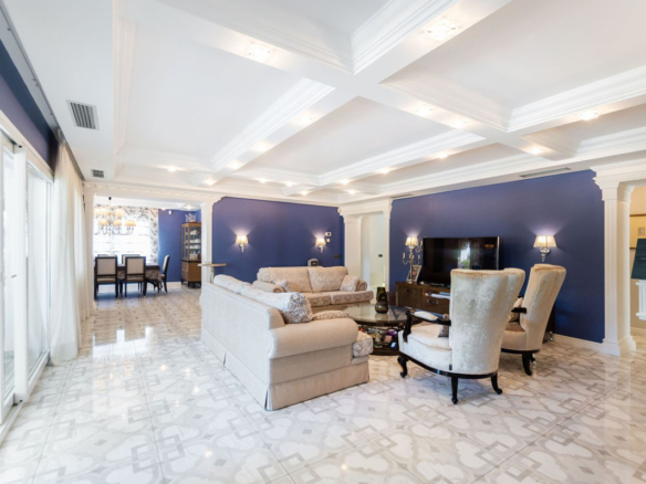 Villa for sale in Marbella