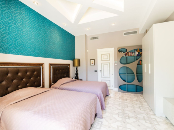 Villa for sale in Marbella