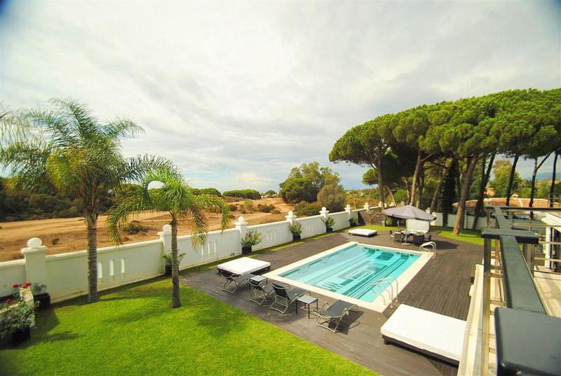 Villa for sale in Marbella