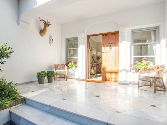 Villa for sale in Marbella