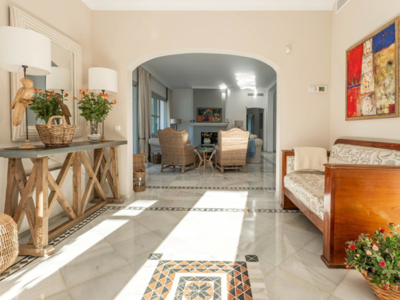 Villa for sale in Marbella