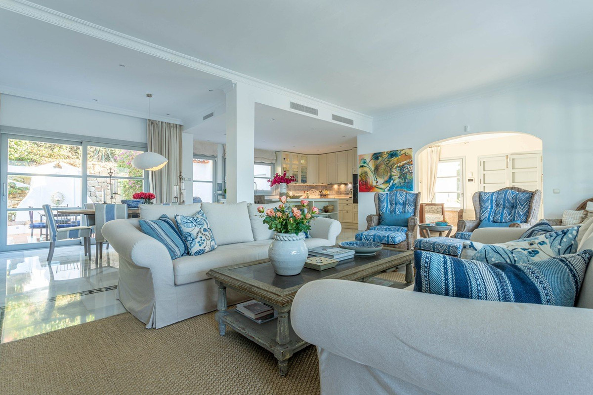 Villa for sale in Marbella