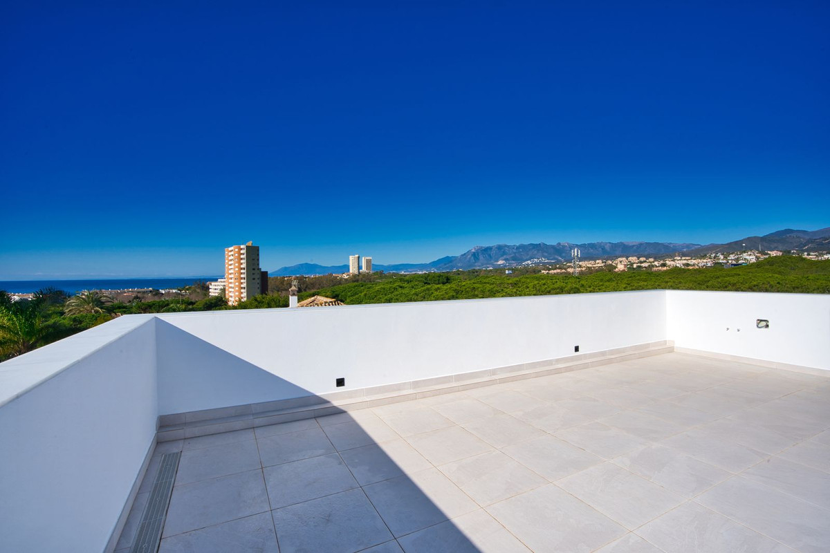 Villa for sale in Marbella