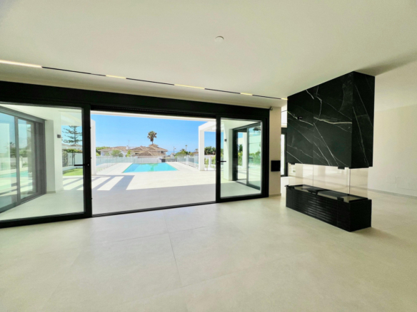 Villa for sale in Marbella