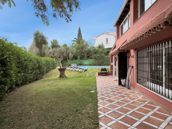 Villa for sale in Marbella