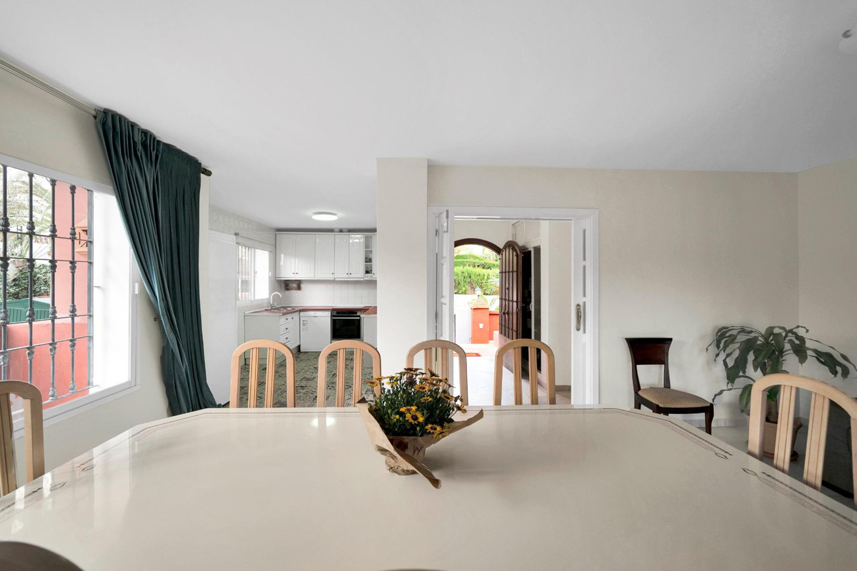 Villa for sale in Marbella