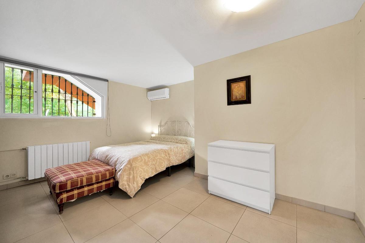 Villa for sale in Marbella