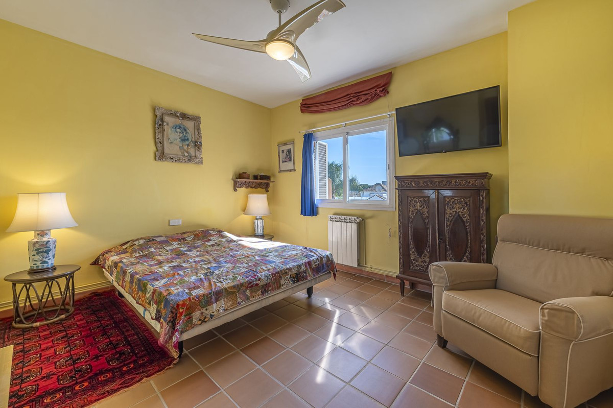 Villa for sale in Marbella