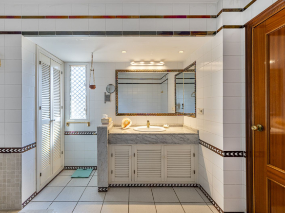 Villa for sale in Marbella