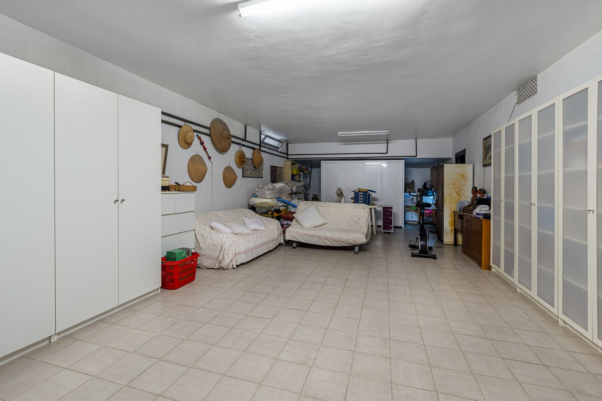 Villa for sale in Marbella