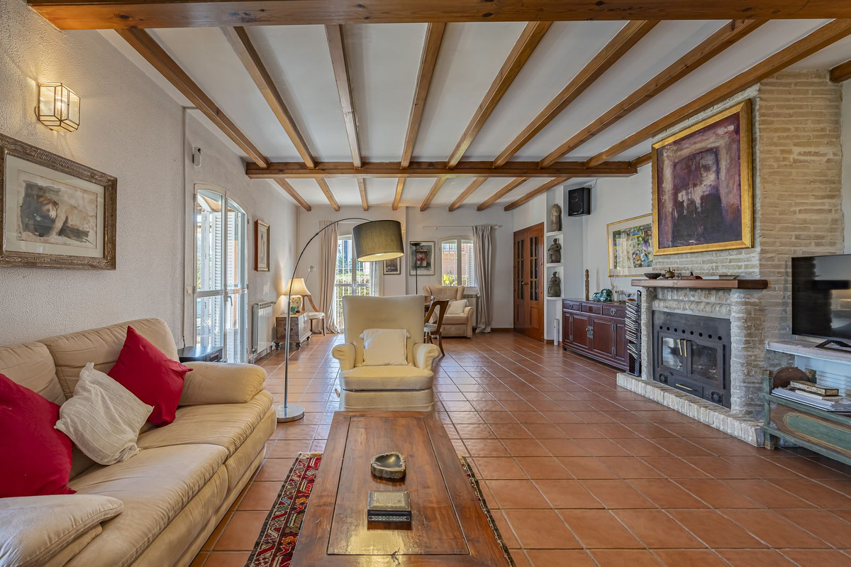 Villa for sale in Marbella
