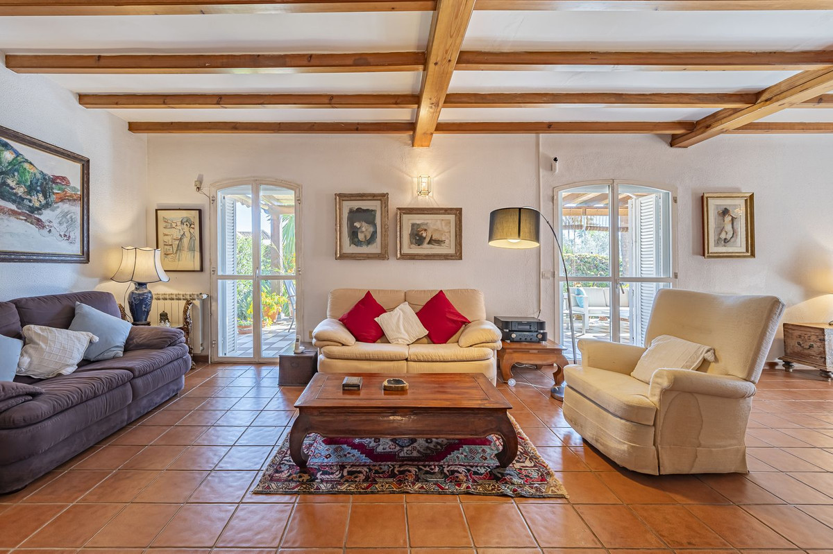 Villa for sale in Marbella