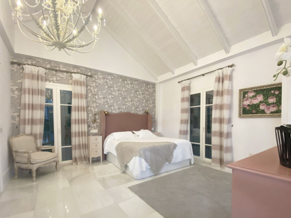 Villa for sale in Marbella