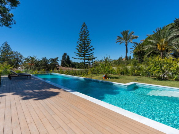 Villa for sale in Marbella