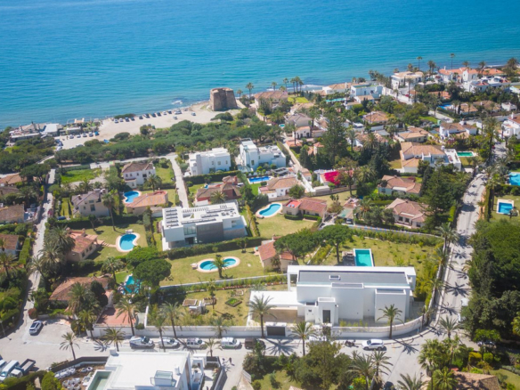 Villa for sale in Marbella