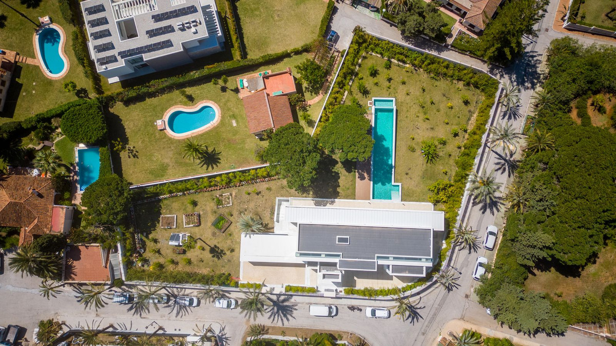 Villa for sale in Marbella