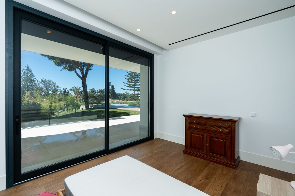 Villa for sale in Marbella