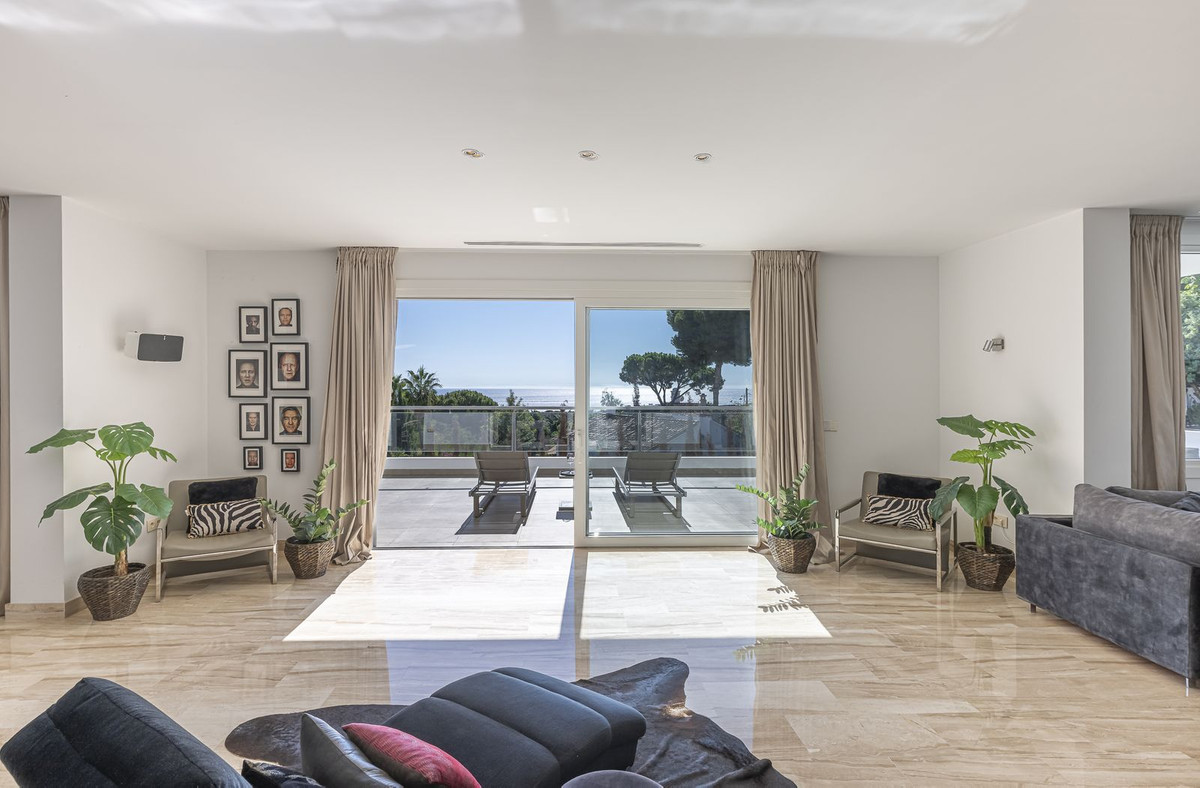 Villa for sale in Marbella