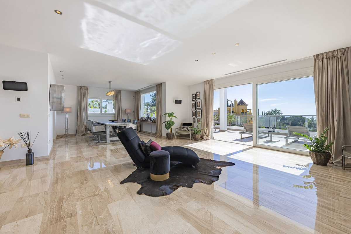 Villa for sale in Marbella