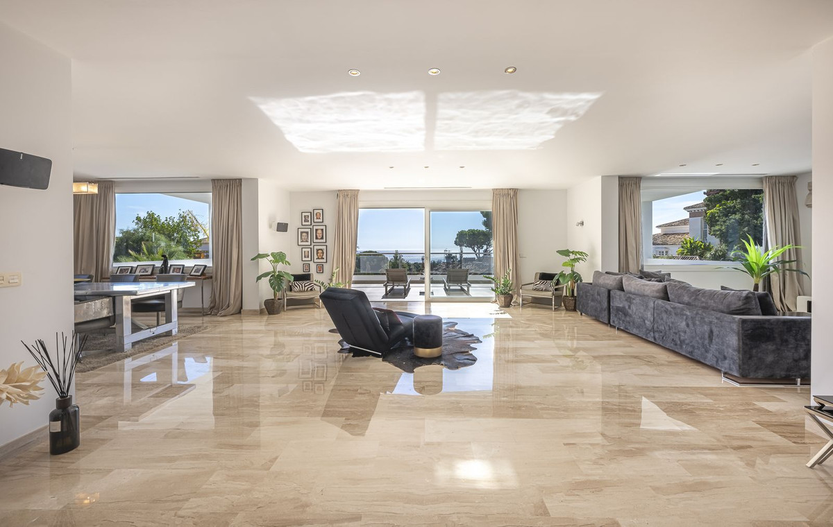 Villa for sale in Marbella
