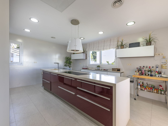 Villa for sale in Marbella