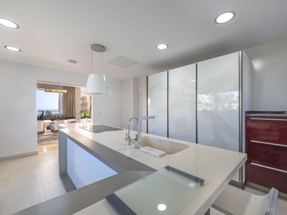 Villa for sale in Marbella