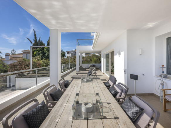 Villa for sale in Marbella