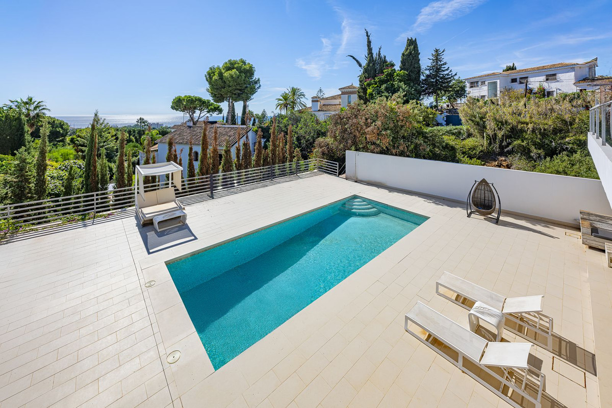 Villa for sale in Marbella