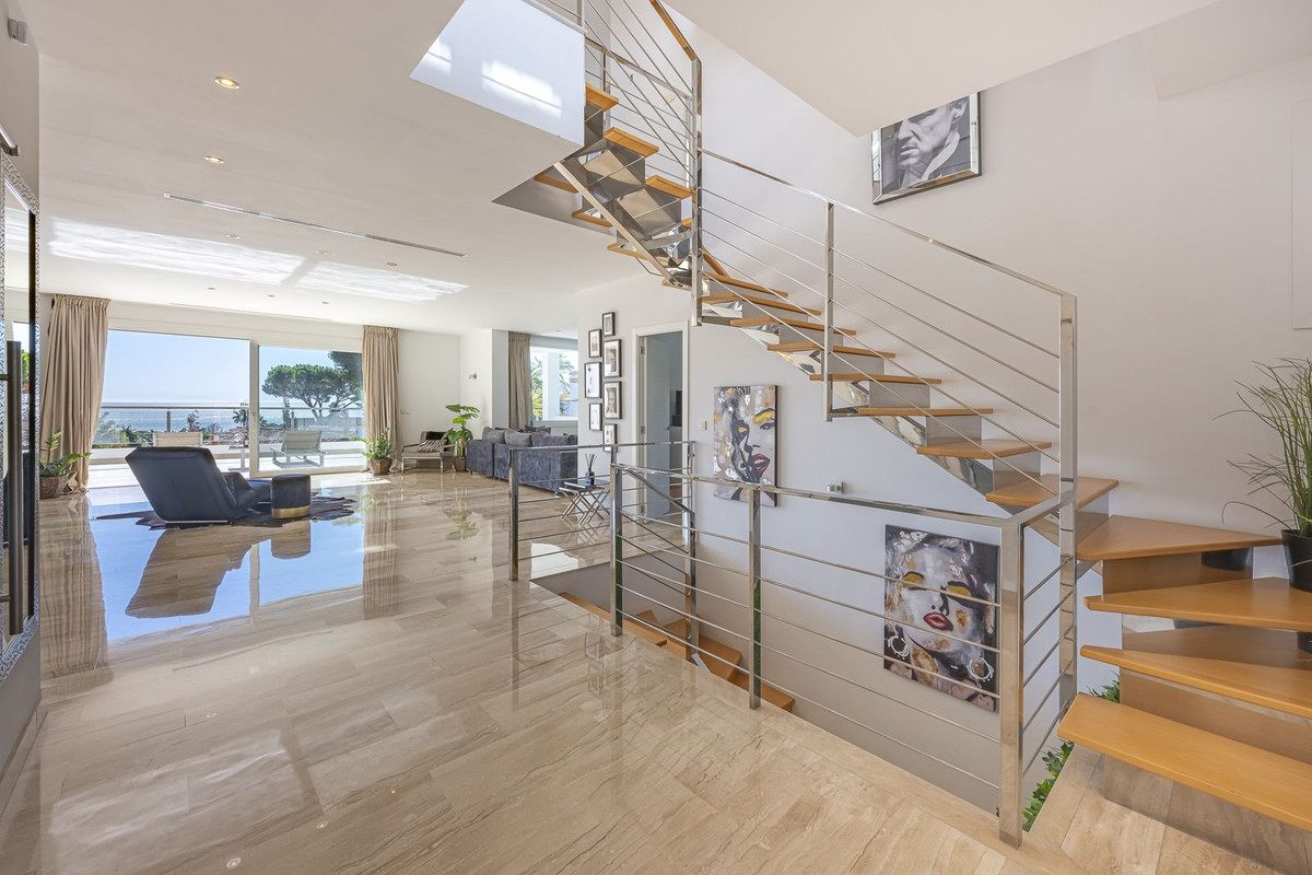 Villa for sale in Marbella
