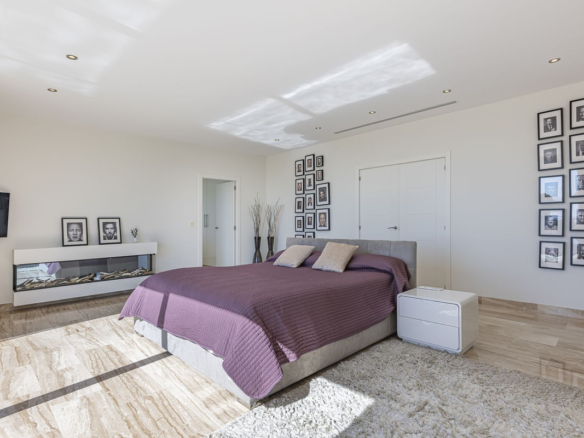 Villa for sale in Marbella