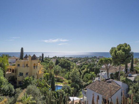 Villa for sale in Marbella