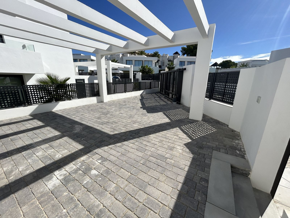 Villa for sale in Marbella