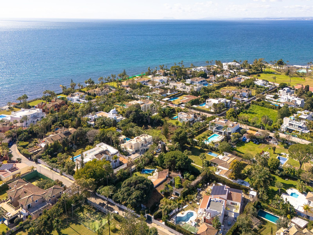 Villa for sale in Marbella