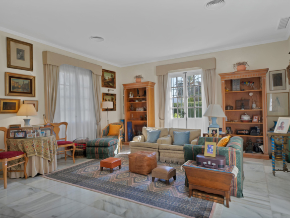 Villa for sale in Marbella