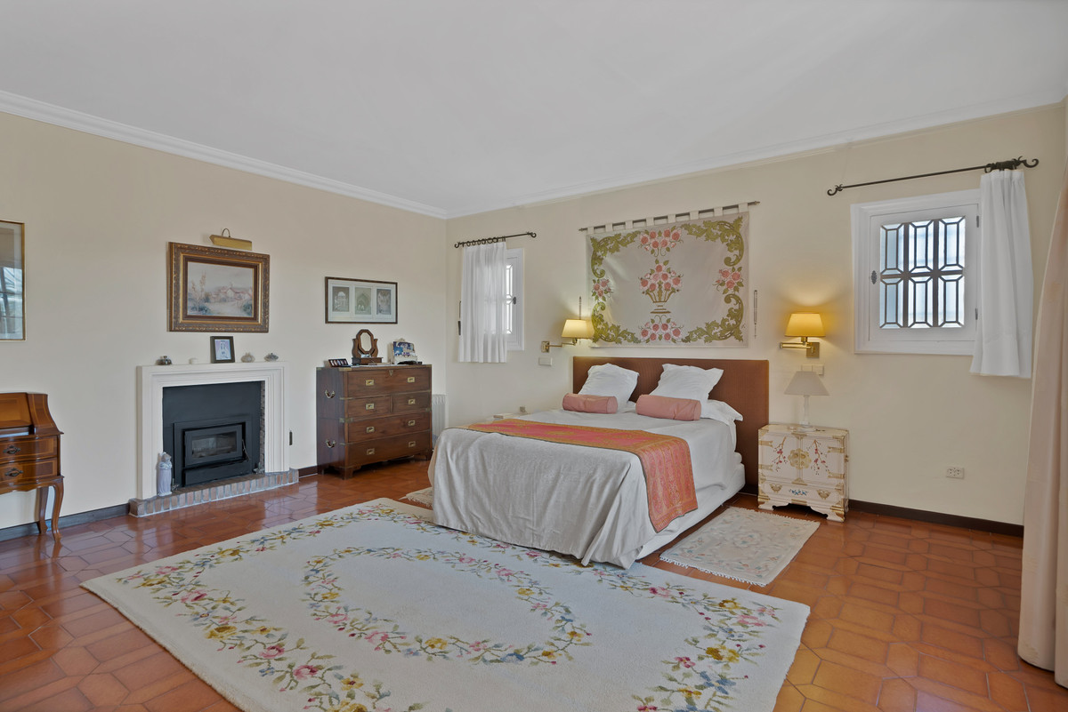 Villa for sale in Marbella