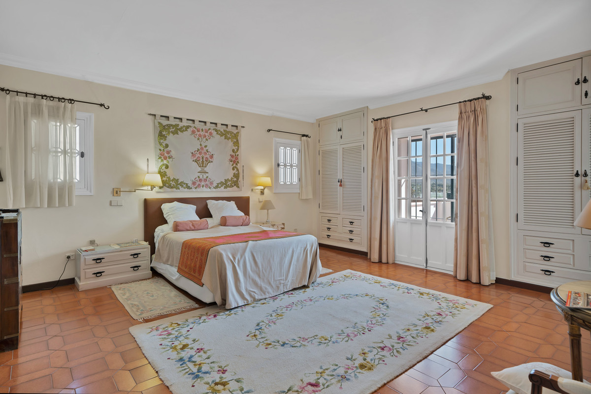 Villa for sale in Marbella