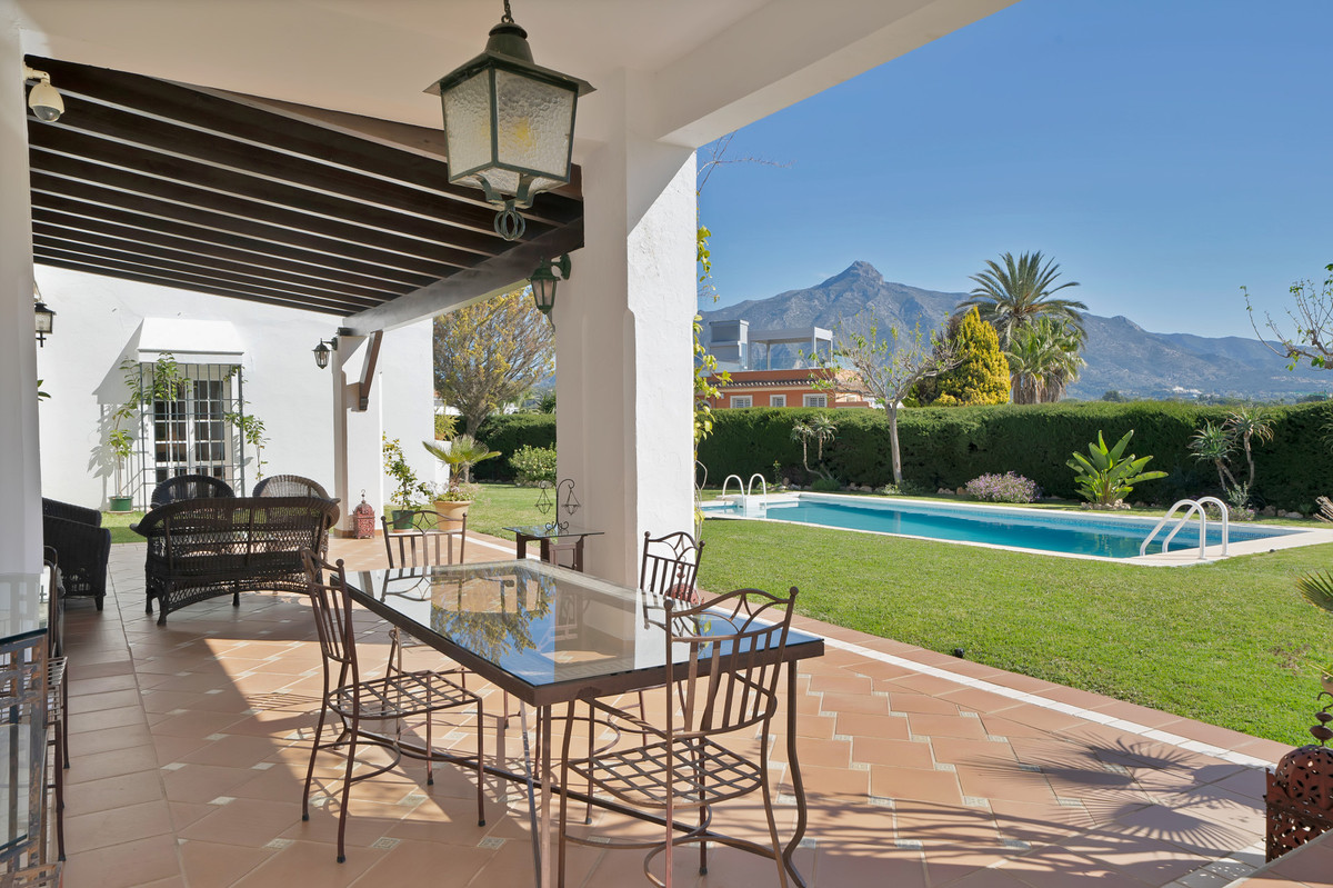 Villa for sale in Marbella