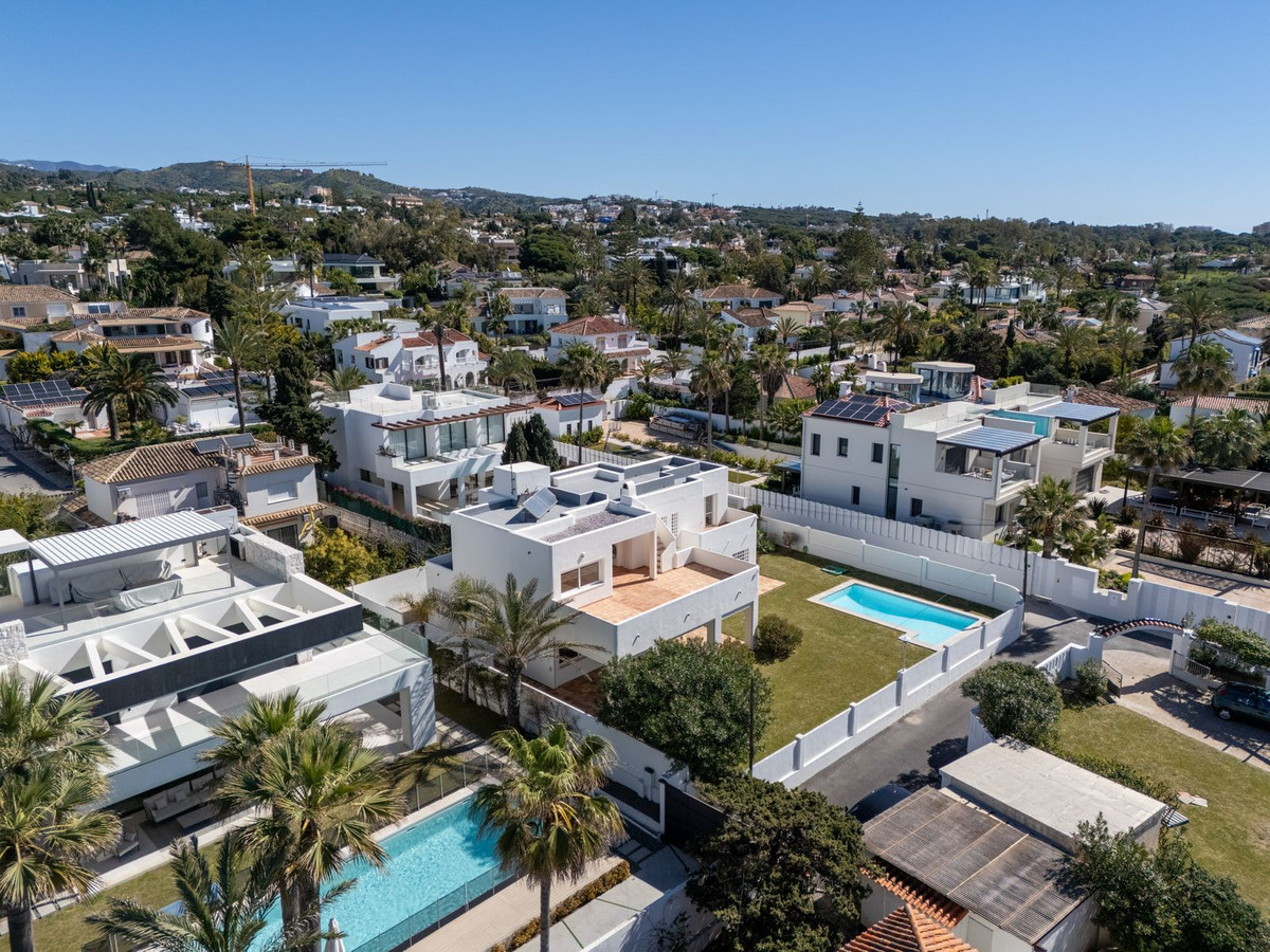 Villa for sale in Marbella