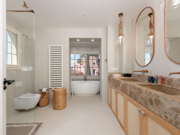 Villa for sale in Marbella