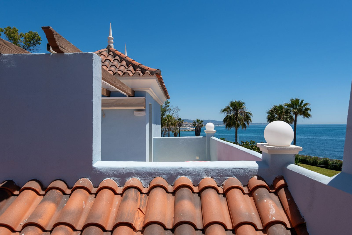 Villa for sale in Marbella