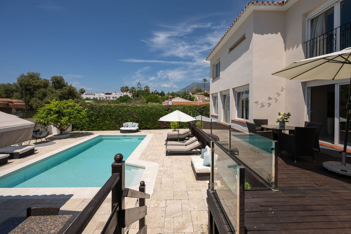 Villa for sale in Marbella